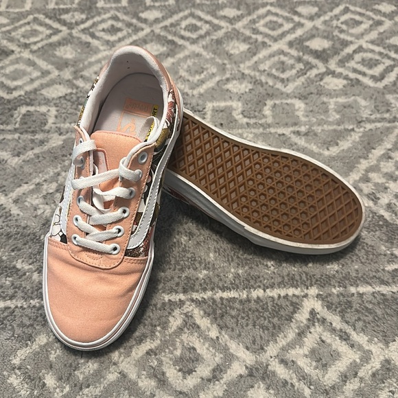 Vans size 7.5 - Picture 7 of 10